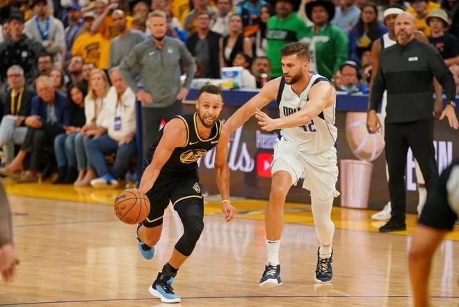 所有股东都 所有股东都